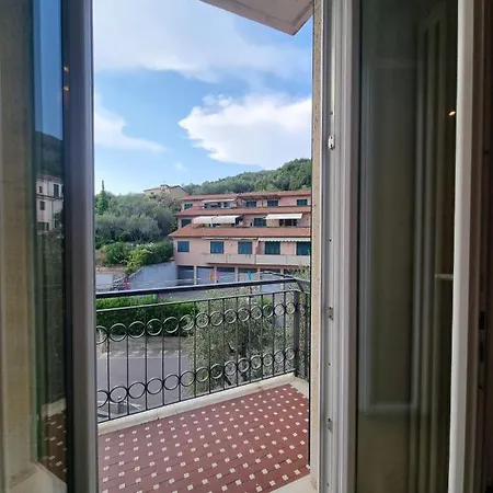 Apartment Dina's Tellaro